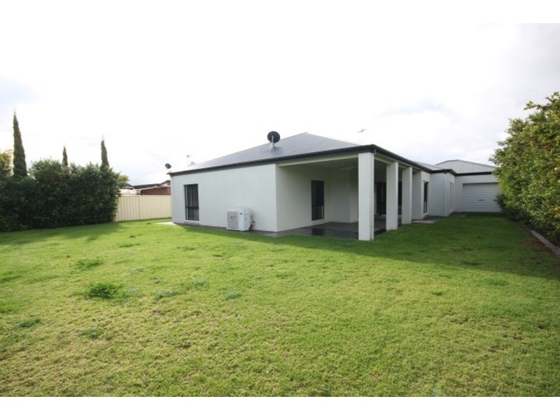 2 Bene Vista Boulevard, Mildura VIC 3500