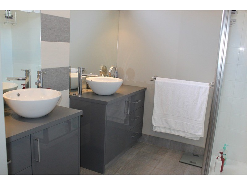 4 Popular Alm  Court, Mildura VIC 3500