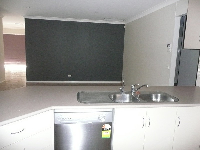 3 Pamela Court, Gol Gol NSW 2738