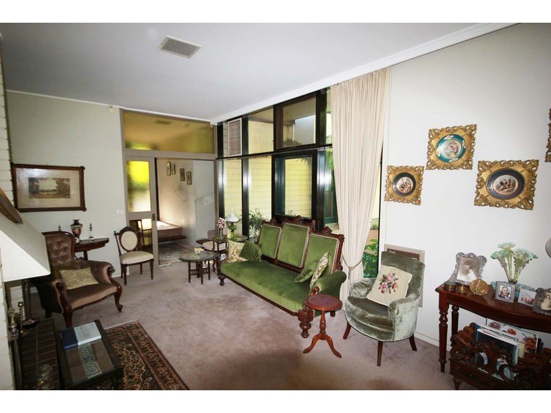 12 Willow  Grove, Mildura VIC 3500