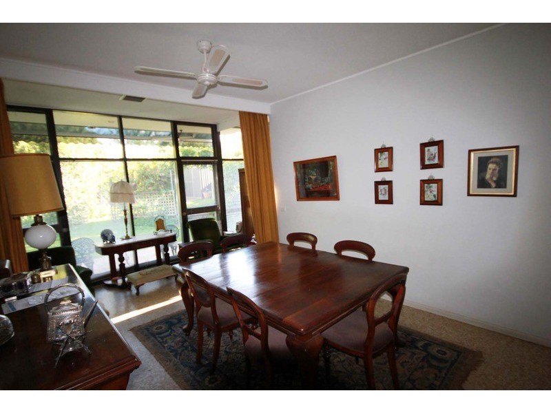 12 Willow  Grove, Mildura VIC 3500