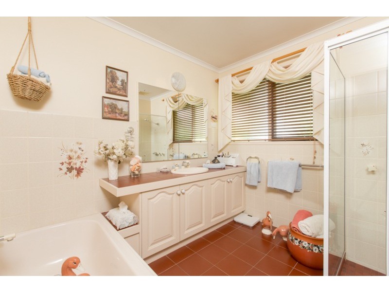 24 Jubilee Drive, Mildura VIC 3500