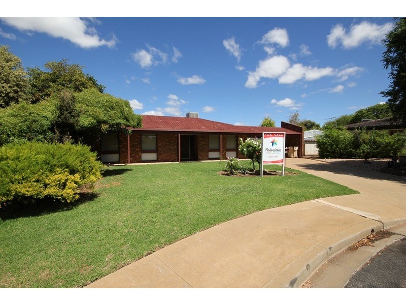 4 Merinda  Court, Mildura VIC 3500