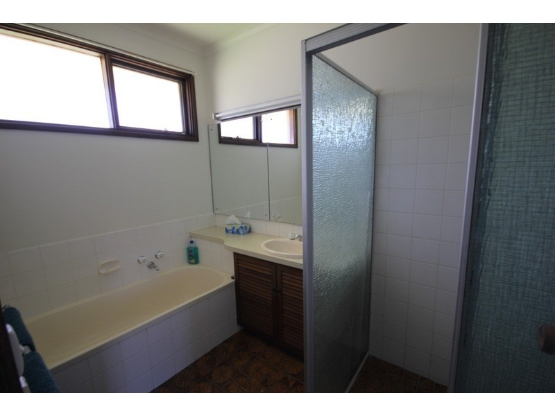 4 Merinda  Court, Mildura VIC 3500