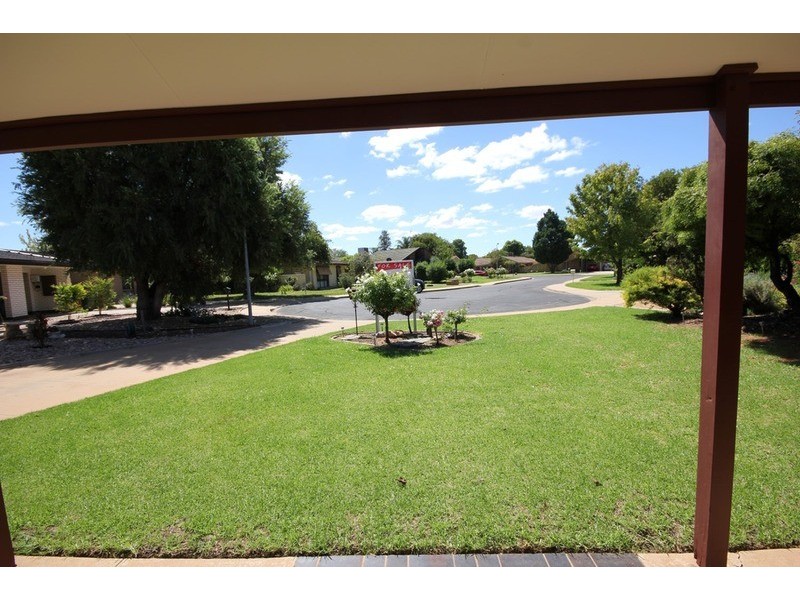 4 Merinda  Court, Mildura VIC 3500