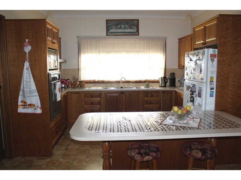 37 Dewry Avenue, Irymple VIC 3498