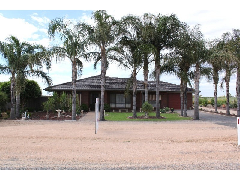 37 Dewry Avenue, Irymple VIC 3498