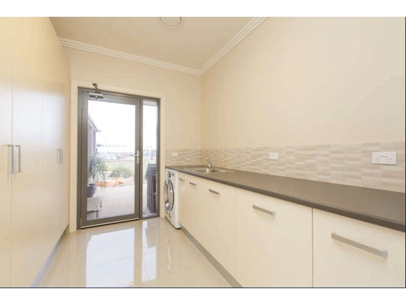 112 Coorong Avenue, Irymple VIC 3498