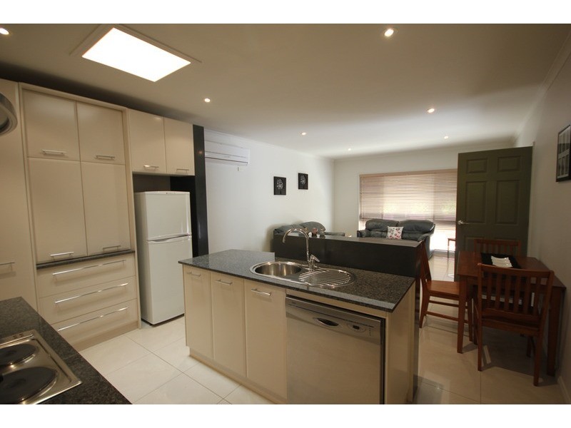 2/267 Cureton  Avenue, Mildura VIC 3500