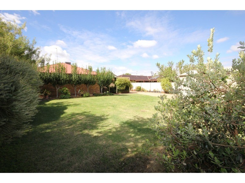 16 Rusticana  Court, Mildura VIC 3500