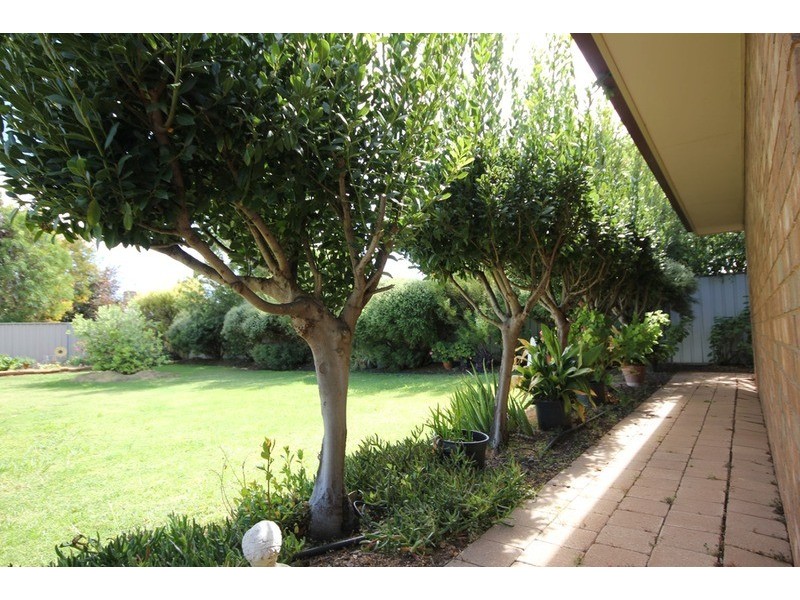 16 Rusticana  Court, Mildura VIC 3500
