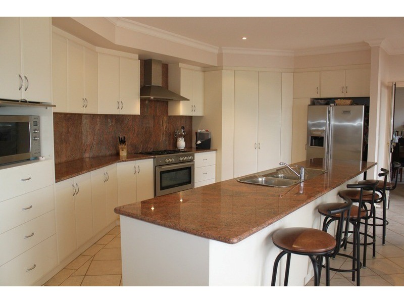 5 St Andrews Drive, Cabarita VIC 3505