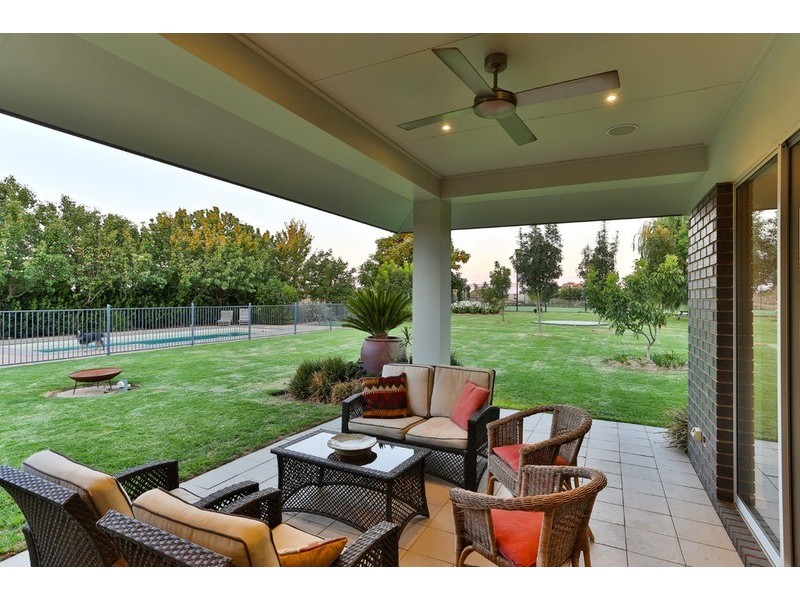 57 Mitchell Lane, Gol Gol NSW 2738