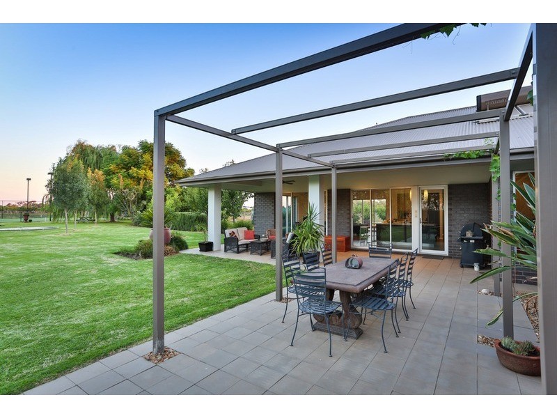 57 Mitchell Lane, Gol Gol NSW 2738