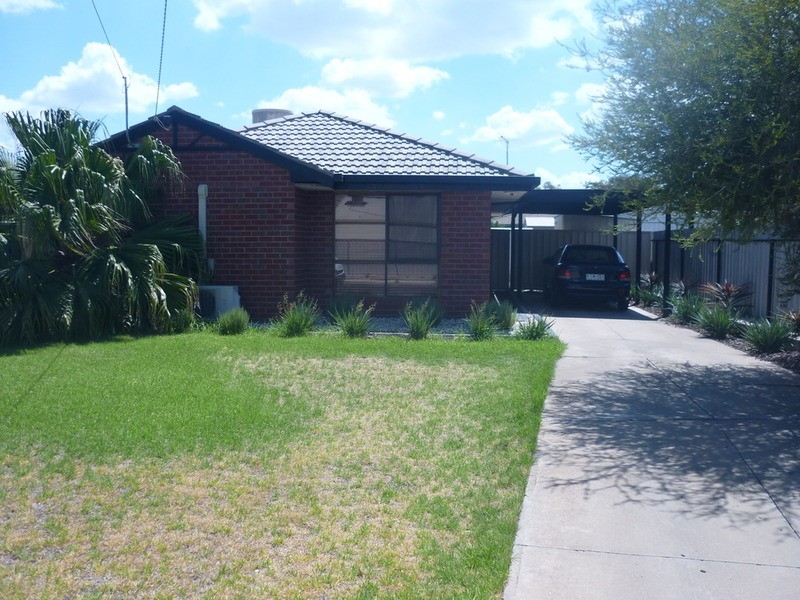 2/12 Settlers Drive, Mildura VIC 3500