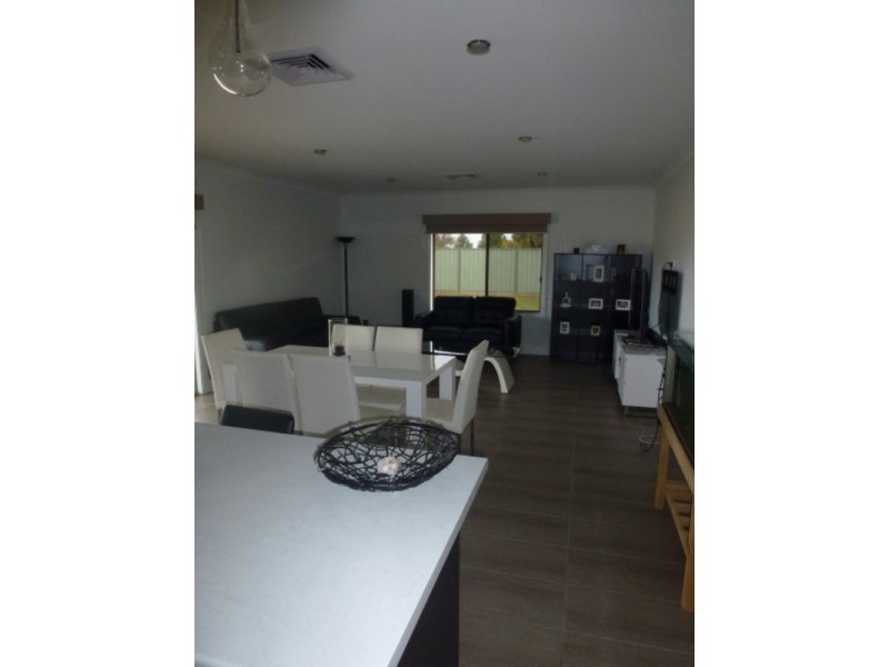 64 Montana Drive, Mildura VIC 3500