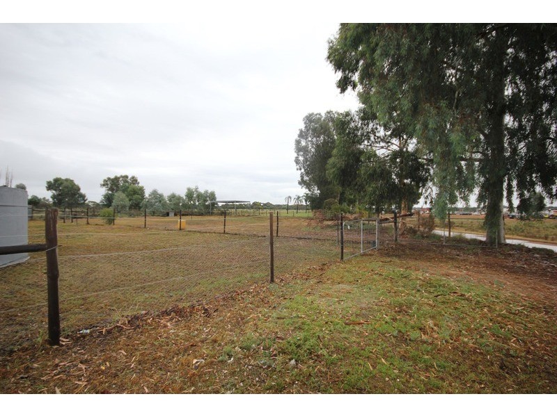 380 Paschendale Avenue, Merbein VIC 3505