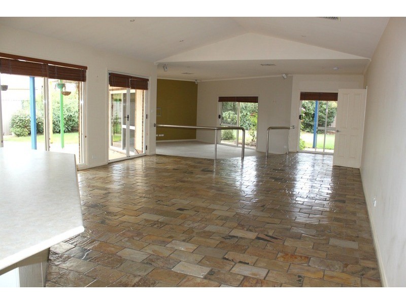 9 Ribarits Court, Mildura VIC 3500