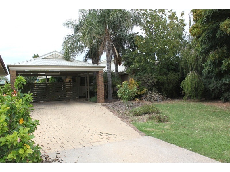 9 Ribarits Court, Mildura VIC 3500