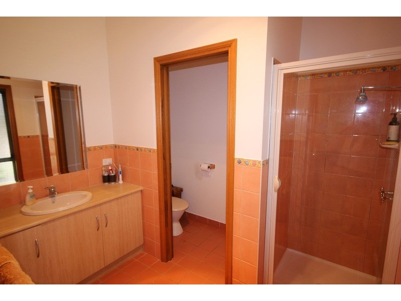 9 Regina Avenue, Cabarita VIC 3505