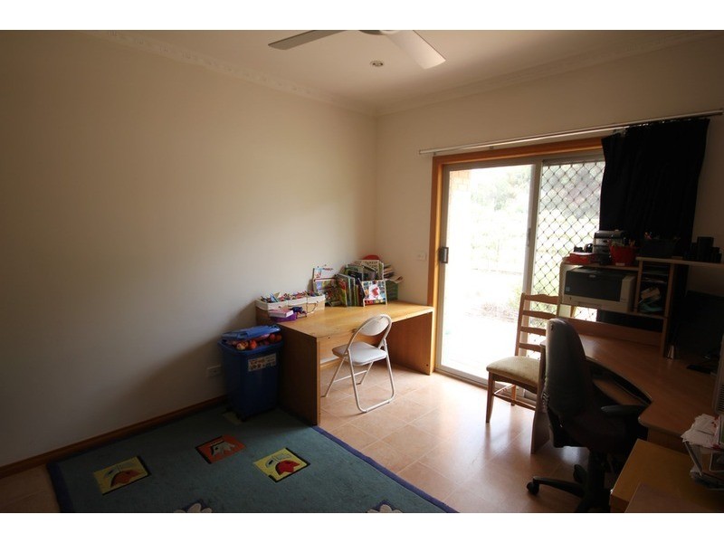 9 Regina Avenue, Cabarita VIC 3505