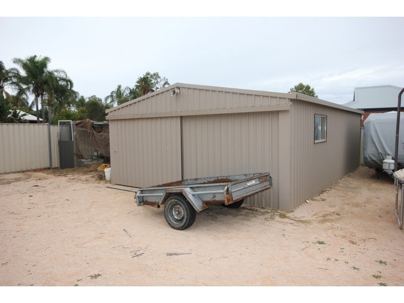 9 Regina Avenue, Cabarita VIC 3505