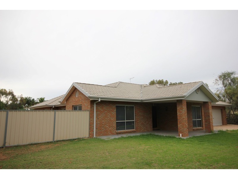 9 Regina Avenue, Cabarita VIC 3505