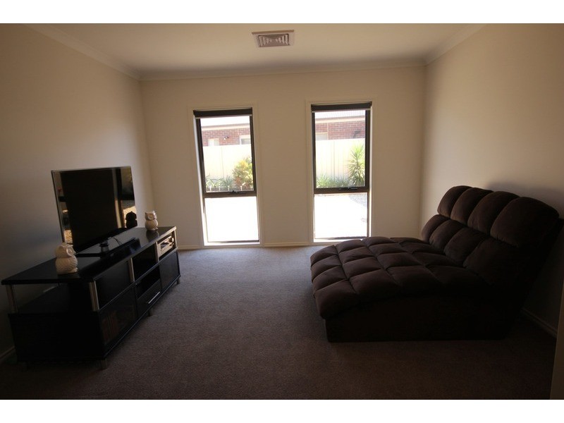 32 Dune Drive, Mildura VIC 3500