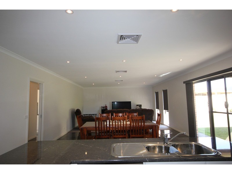 32 Dune Drive, Mildura VIC 3500