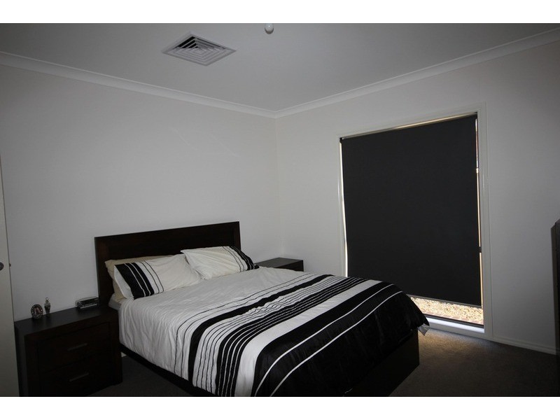 32 Dune Drive, Mildura VIC 3500