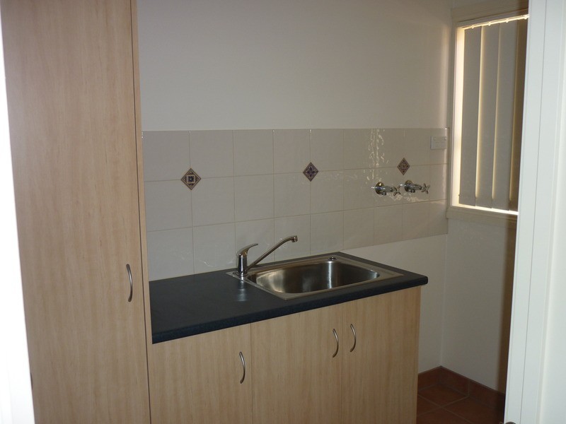 8/145 Riverside  Avenue, Mildura VIC 3500