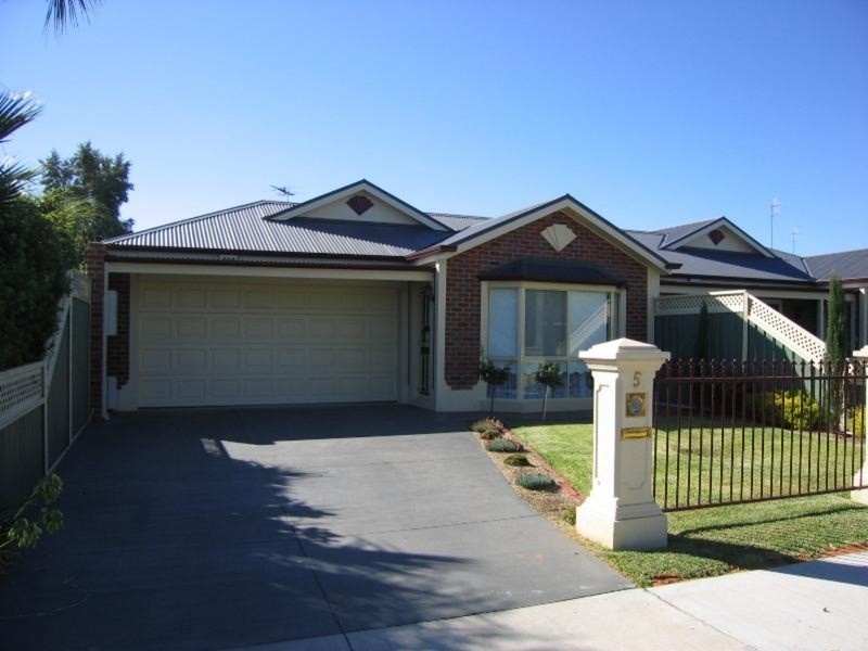 5 Mansell Drive, Mildura VIC 3500