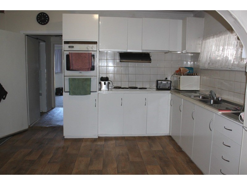 710 Koorlong Avenue, Irymple VIC 3498