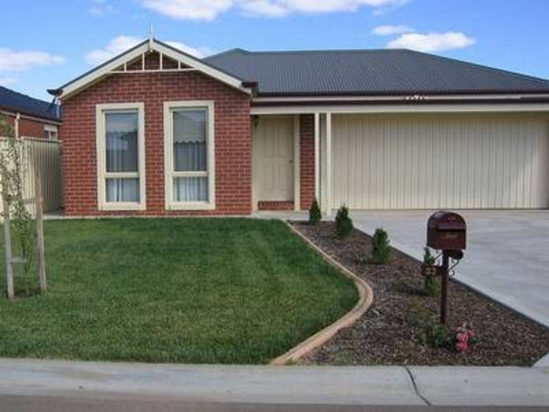 33 Francesca Drive, Irymple VIC 3498