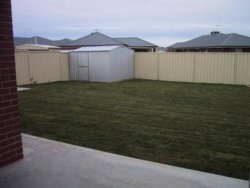 33 Francesca Drive, Irymple VIC 3498