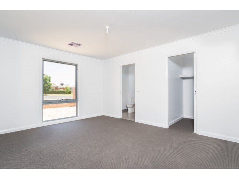 1-4/977 Fifteenth Street, Mildura VIC 3500