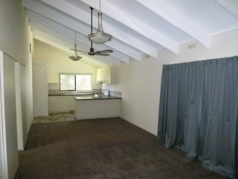 2/1 Mansell Drive, Mildura VIC 3500