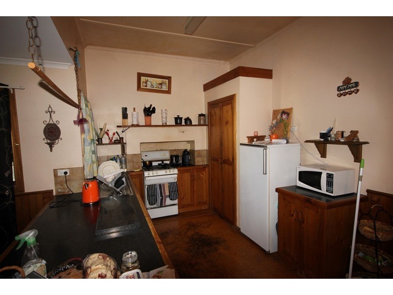 24 Walnut  Avenue, Mildura VIC 3500