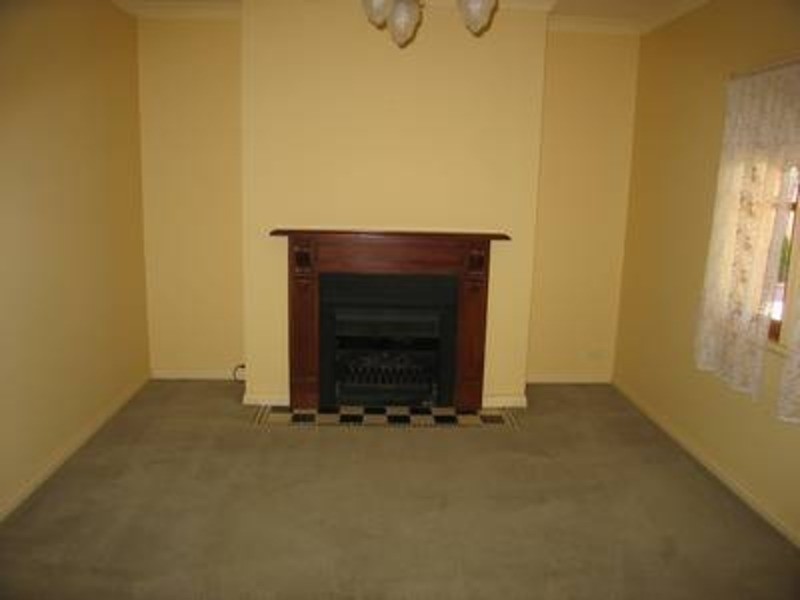 16 Ribarits Court, Mildura VIC 3500