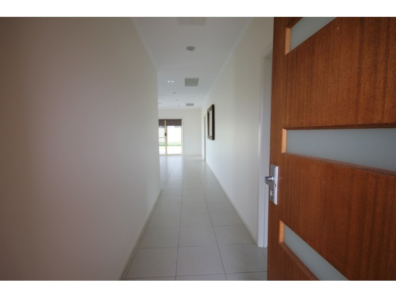 20 Oasis  Boulevard, Mildura VIC 3500