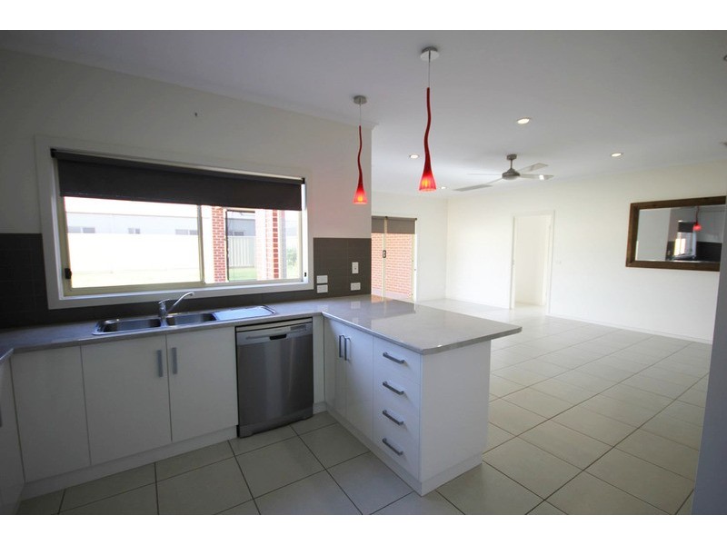 20 Oasis  Boulevard, Mildura VIC 3500
