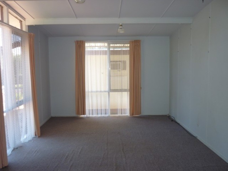 2/6 Chapman Street, Buronga NSW 2739
