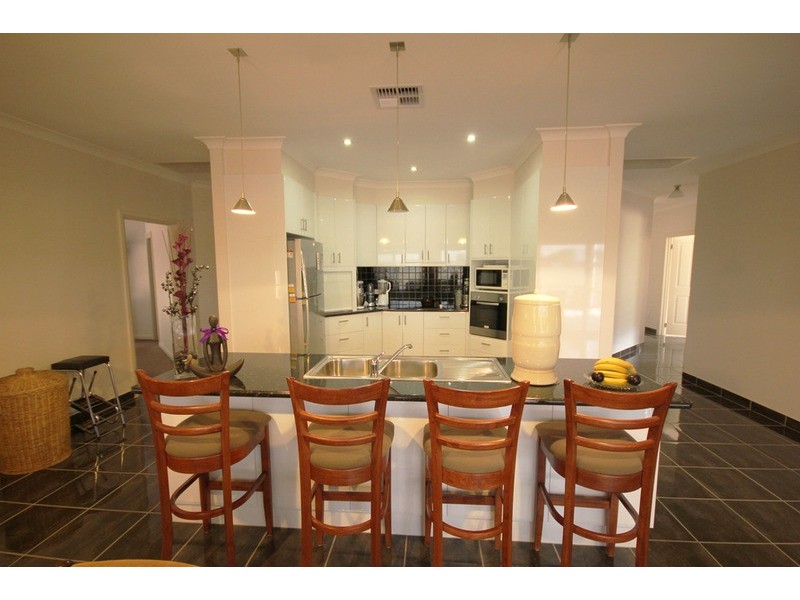 11 Rita Drive, Mildura VIC 3500