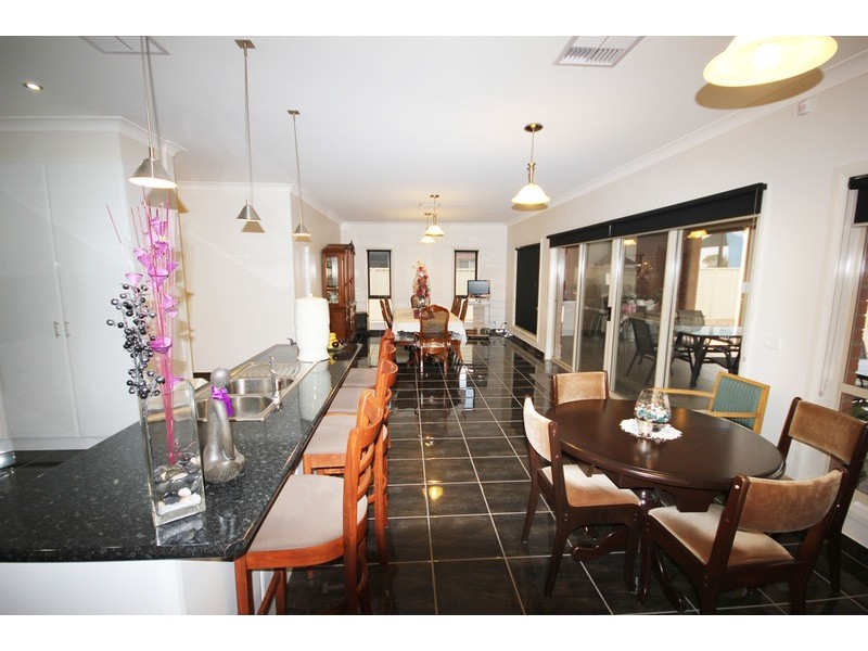 11 Rita Drive, Mildura VIC 3500