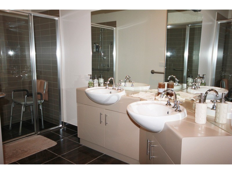 11 Rita Drive, Mildura VIC 3500