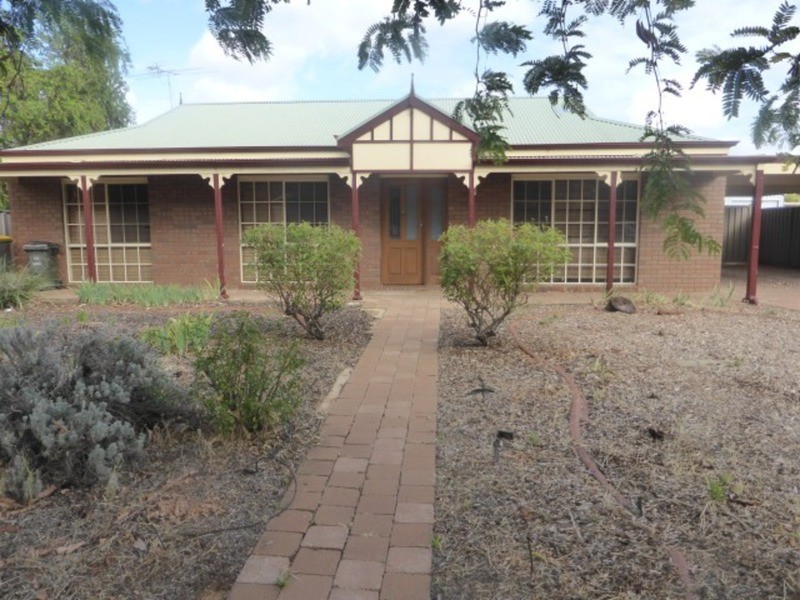 43 Riverside Avenue, Mildura VIC 3500