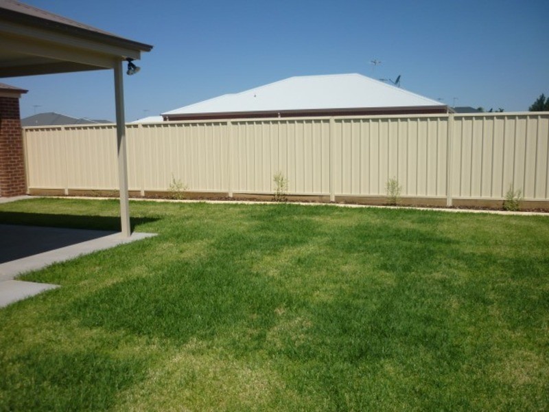 17 Condor Drive, Mildura VIC 3500