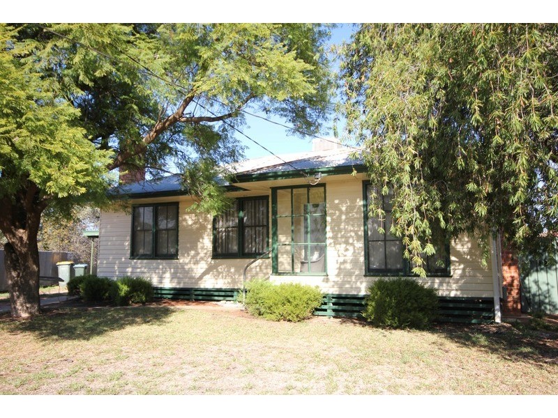 11 Jenkins Place, Mildura VIC 3500
