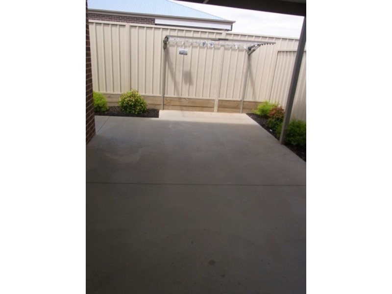 7 Wisteria Way, Mildura VIC 3500