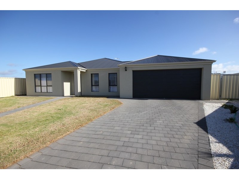 10 Terry  Court, Mildura VIC 3500